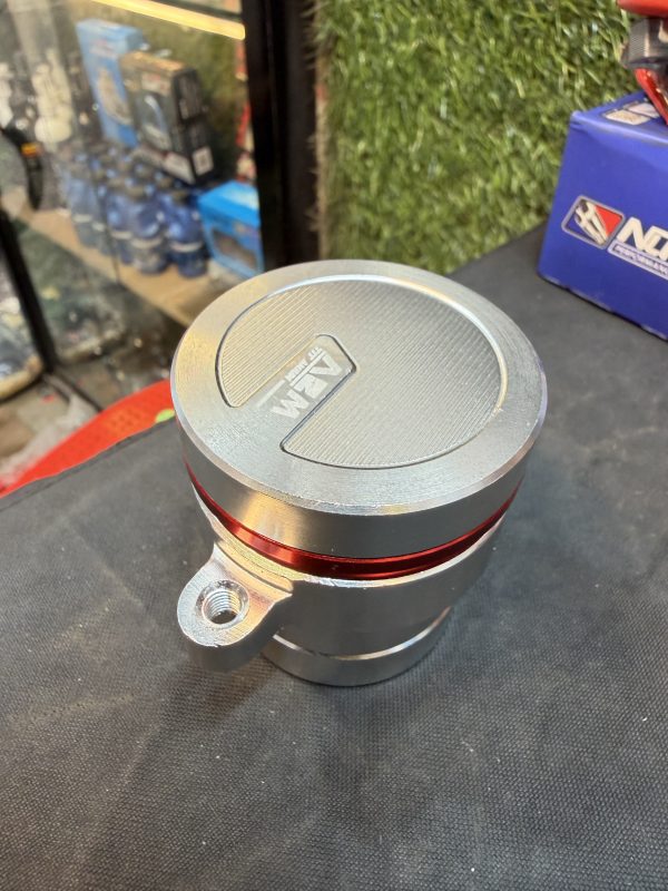 Universal Oil Pot for Motorcycles
